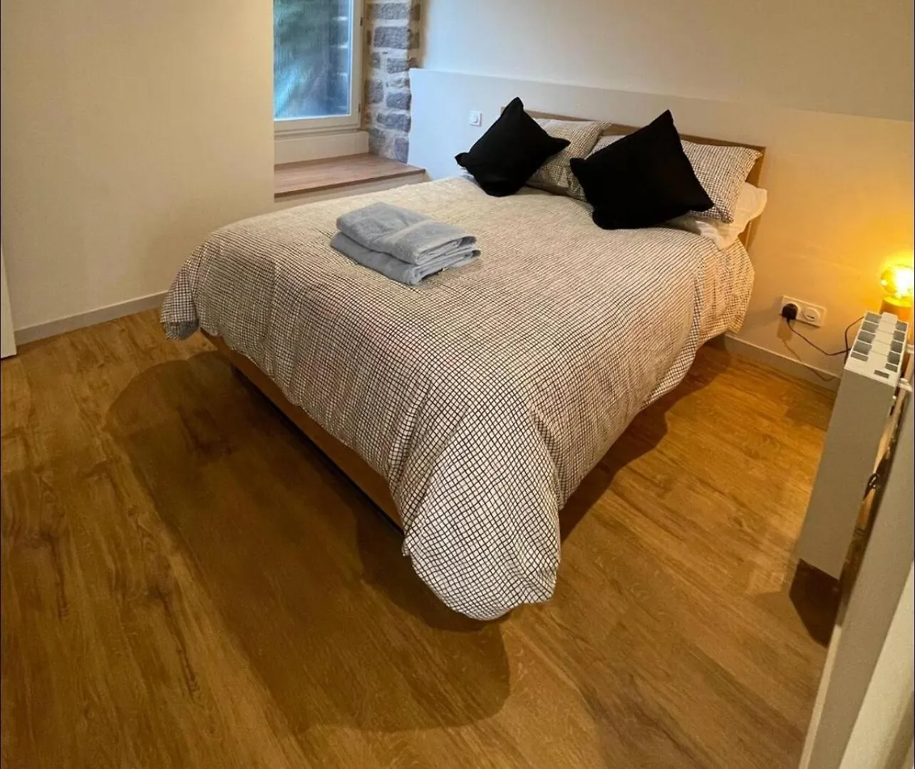 Appartement Skylar Dinan Daire
